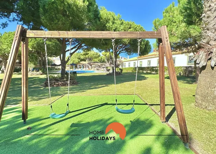 #269 T2 Bicos Flat R By Holidays Appartement *