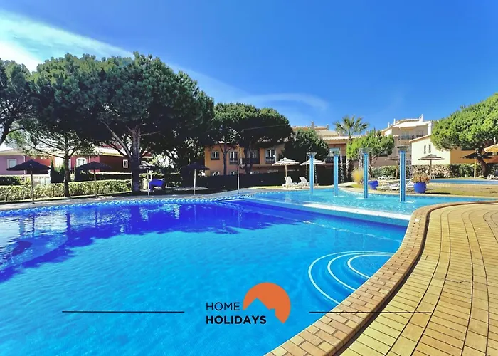 #269 T2 Bicos Flat R By Holidays * Albufeira